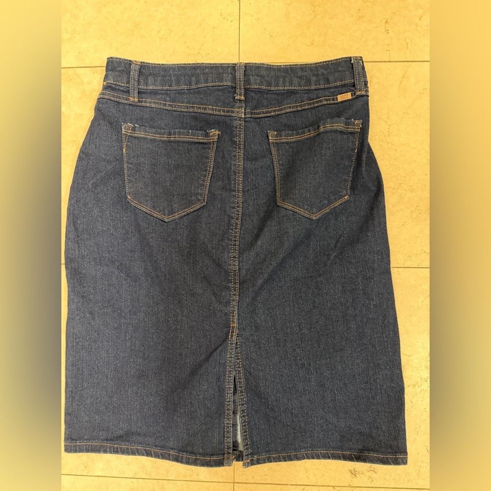 💙1822 Denim Dark Blue Button Midi Skirt - NWOT💙 - Picture 6 of 10